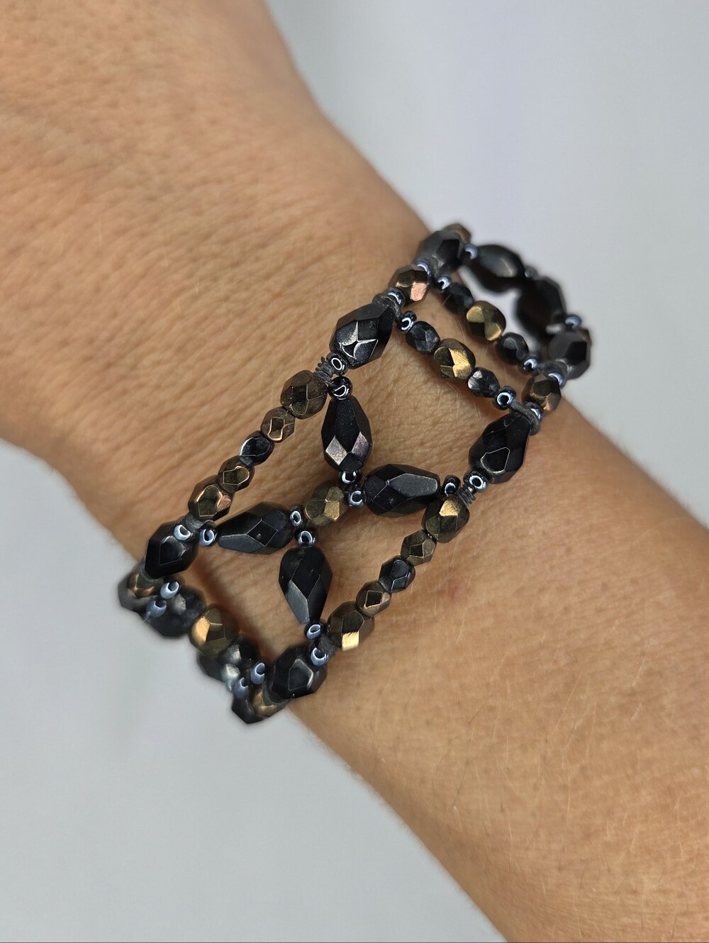 Black Faceted Beaded Stretch Bracelet